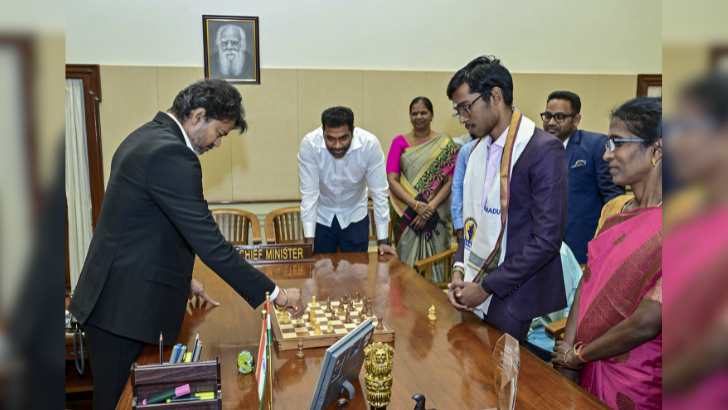 https://salarnews.in/public/uploads/images/newsimages/maannewsimage08062026_221409_WEb pics (43).png